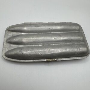 Vintage Aluminum Three Finger Cigar Pocket  - Fluted‎ Case